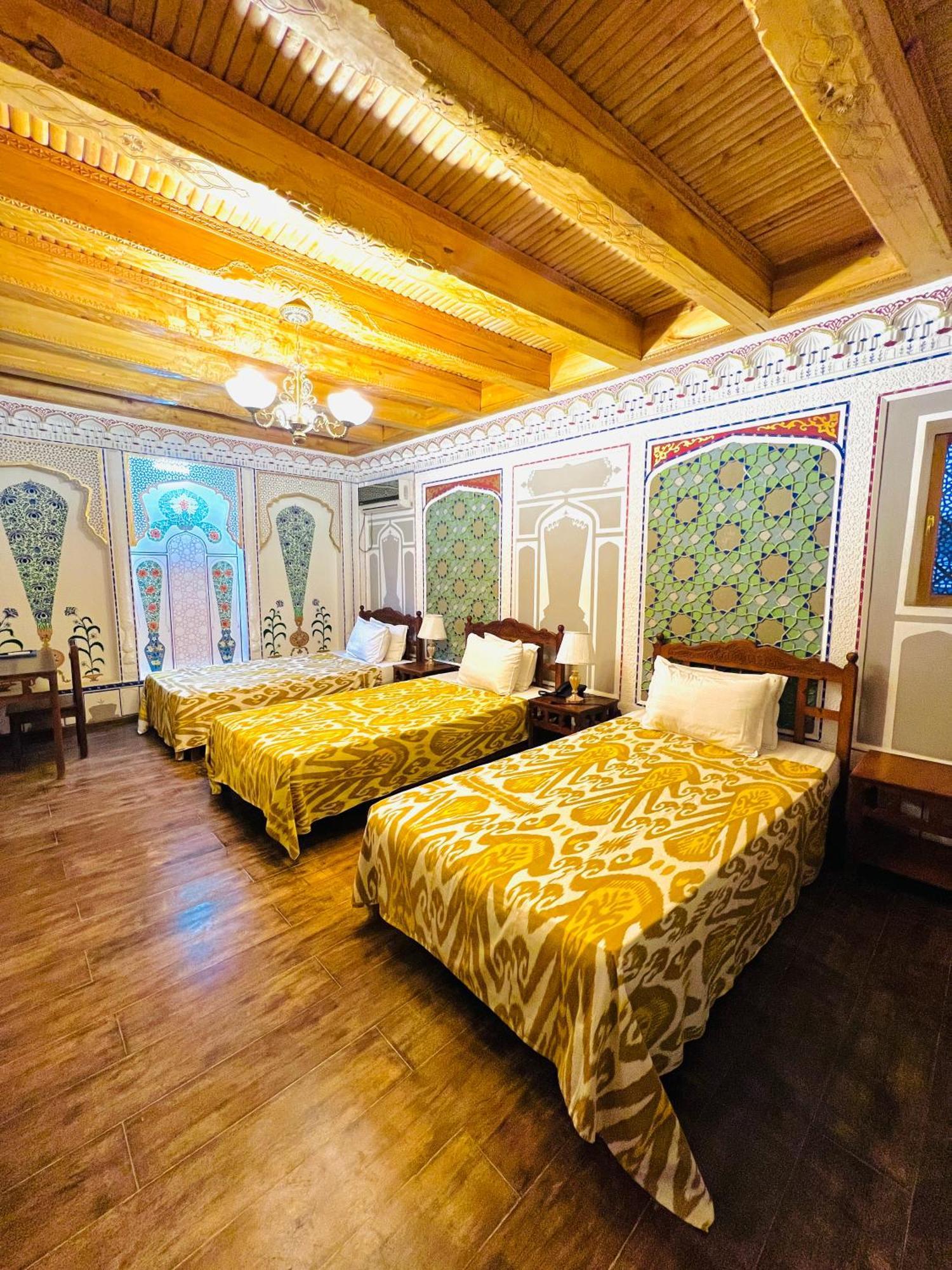 Komil Bukhara Boutique Hotel Dış mekan fotoğraf