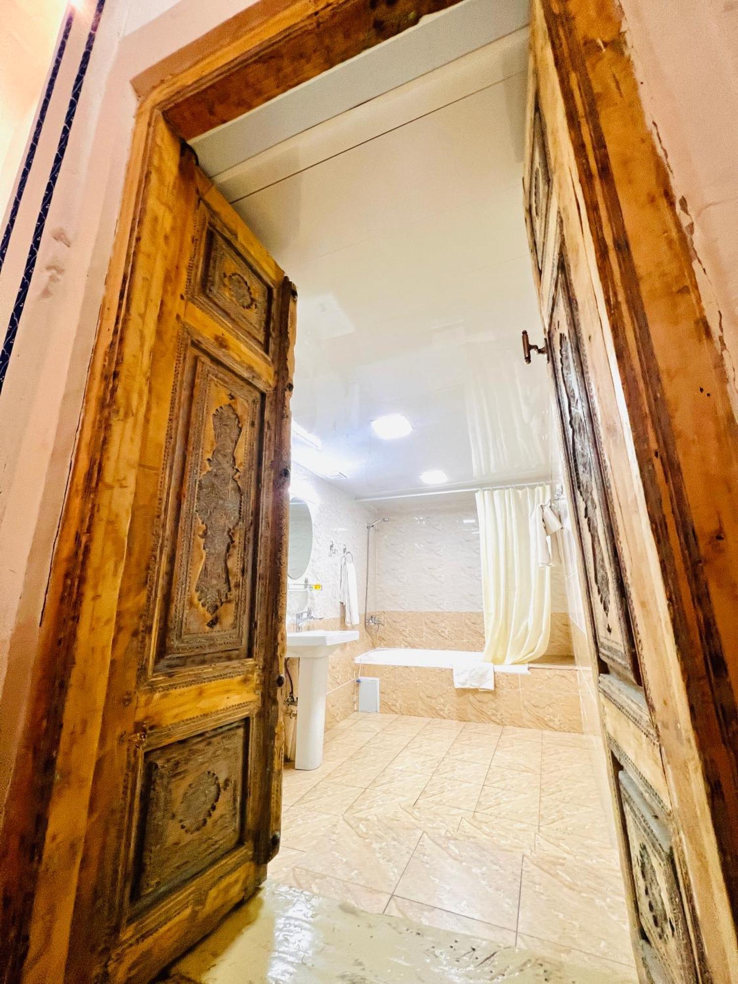 Komil Bukhara Boutique Hotel Dış mekan fotoğraf