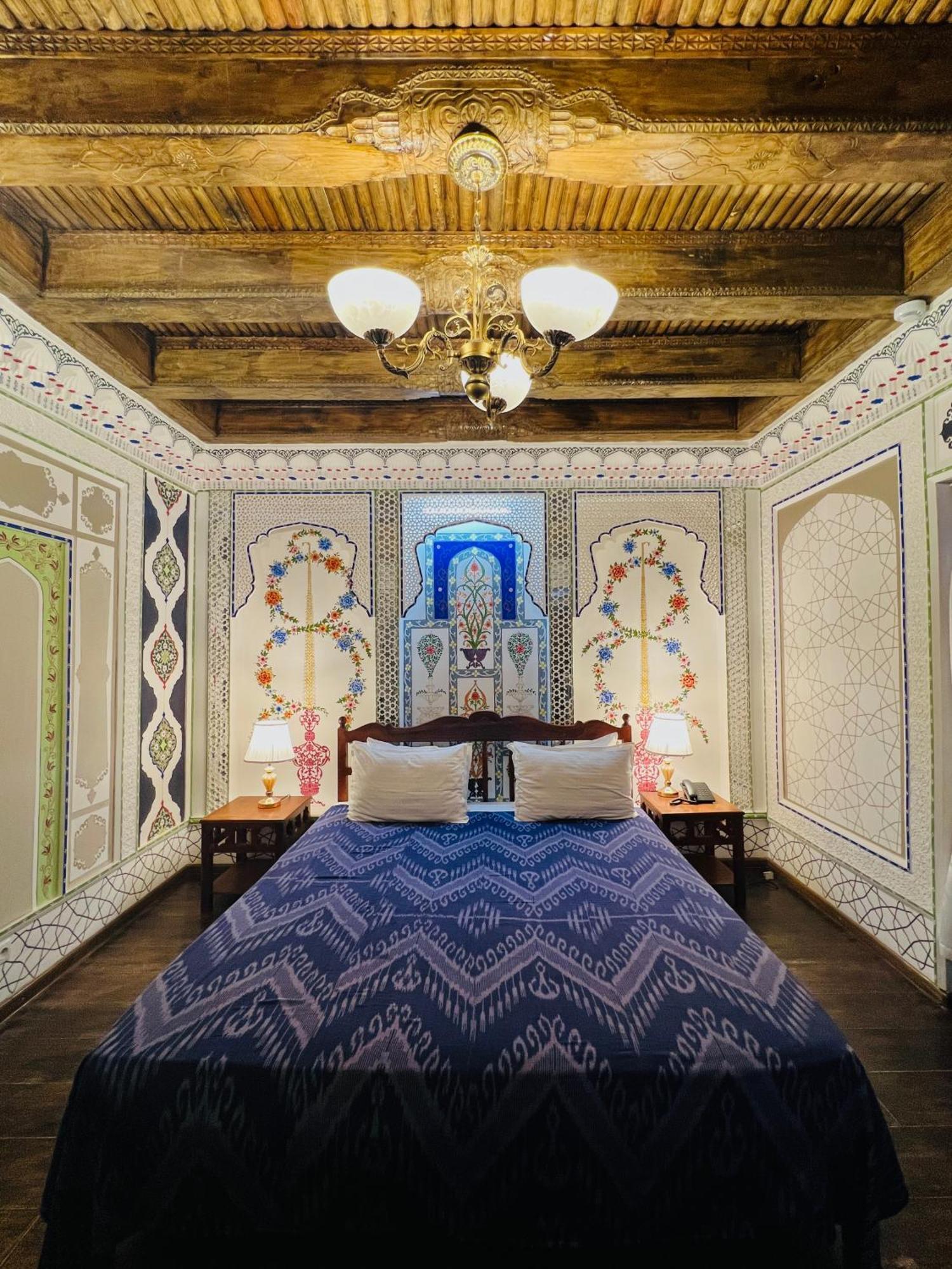 Komil Bukhara Boutique Hotel Dış mekan fotoğraf
